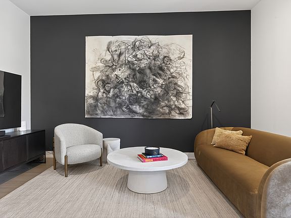 4th image of 155 Hudson St APT 2S
