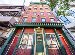 417 Adams St APT 3R, Hoboken, NJ 07030