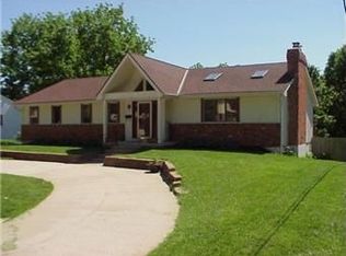12518 Askew Dr, Grandview, MO 64030