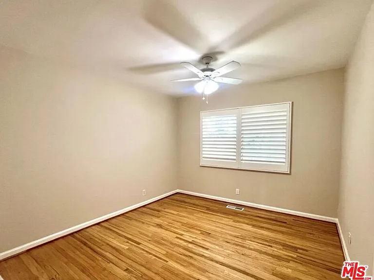 3317 Burritt Way — Photo 4