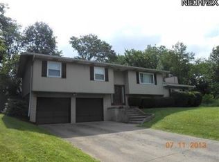 12821 Mark Path, Doylestown, OH 44230