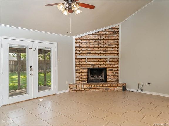 2nd image of 5318 Bayou Dr