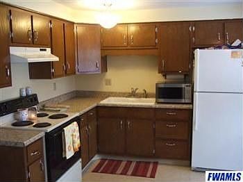 2nd image of 2422 Preston Dr