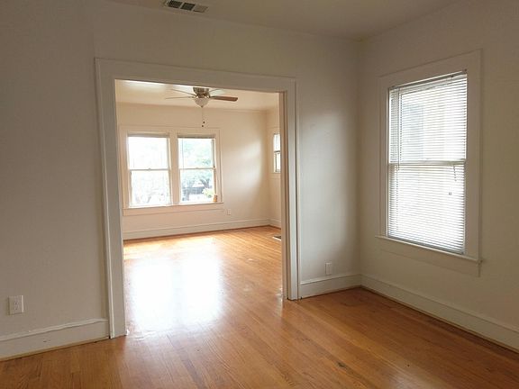 5th image of 4101 Herschel Ave