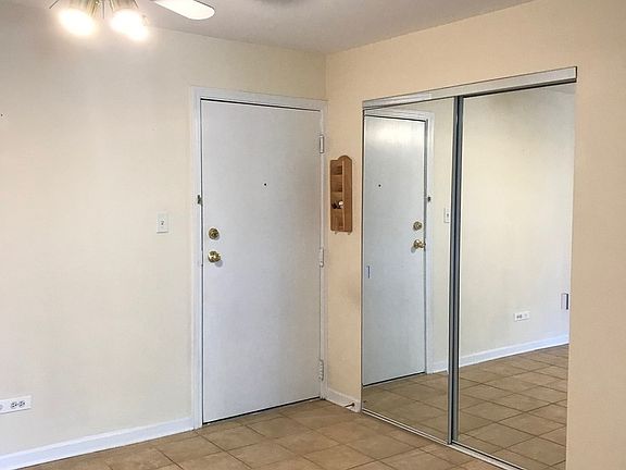 5th image of 310 Lathrop Ave APT 406