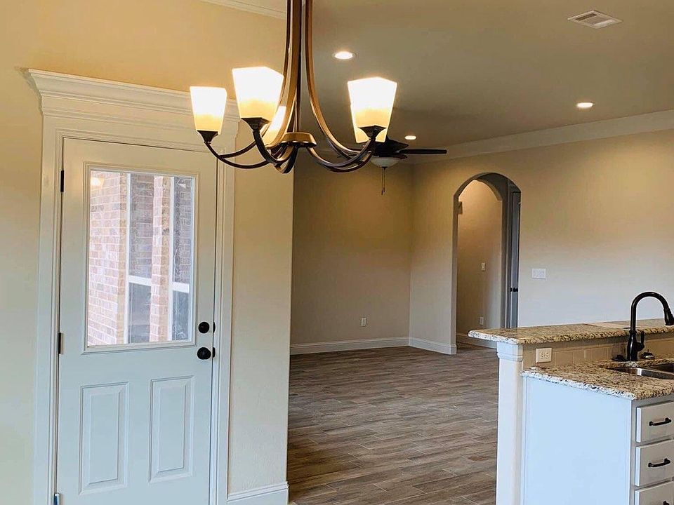 2nd image of 256 Jacinth Ln