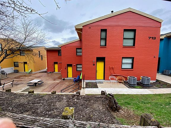 3rd image of 701 Wilkinson Blvd