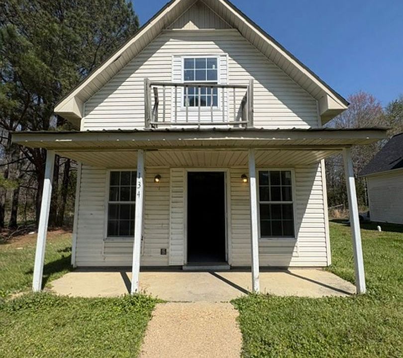 1st image of 134 Money St