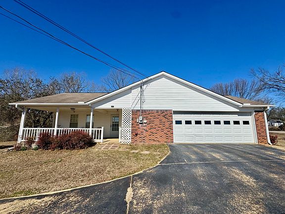 5th image of 110 Walker Dr