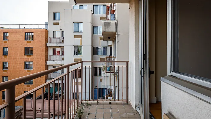 Rented by Nooklyn NYC LLC | media 9