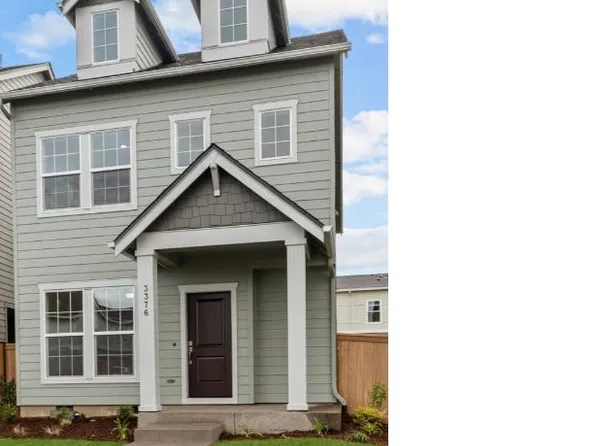 3376 SE Arrowhead Ave, Hillsboro, OR 97123