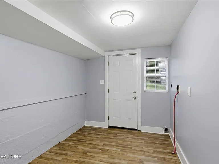 5301 Ross Rd — Photo 12