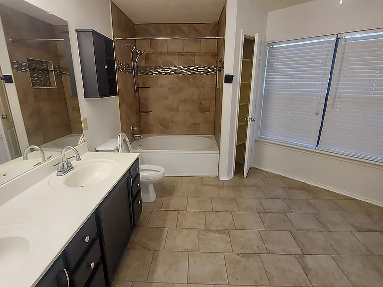 426 Diver Point — Photo 14