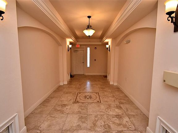 3rd image of 3947 Del Sol Ln Unit 303