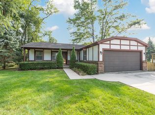 490 Aspen Dr, New Lenox, IL 60451