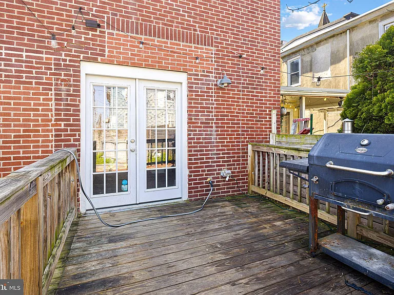 4626 E Thompson St — Photo 26