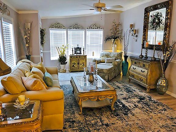 3rd image of 4410 San Lucian Ln #4410