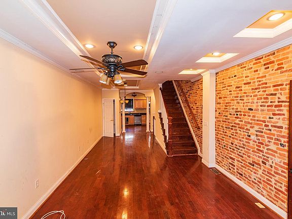2nd image of 212 N Luzerne Ave