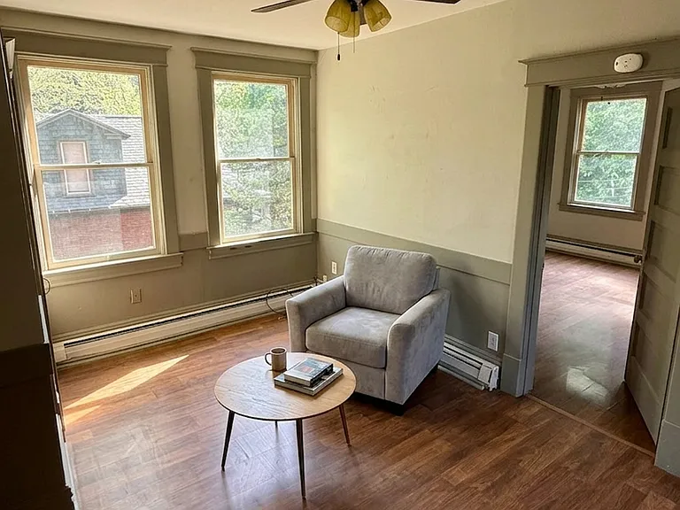 39 Kenmore Ave #3 — Photo 4