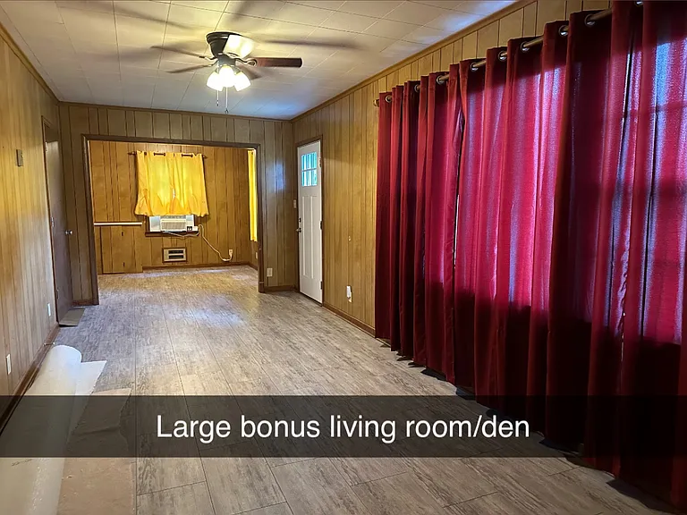 211 Sunset Dr — Photo 12