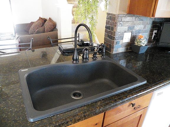 Large sink