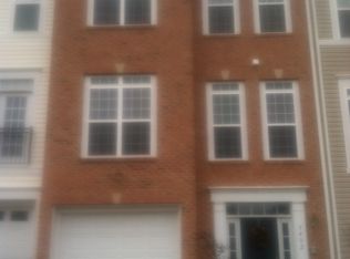 5402 Hartfield Ave, Suitland, MD 20746