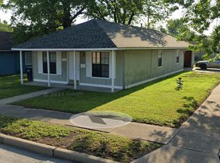 513 N Tom St, Webb City, MO 64870