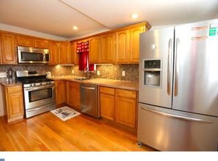 2445 Cedar St, Philadelphia, PA 19125