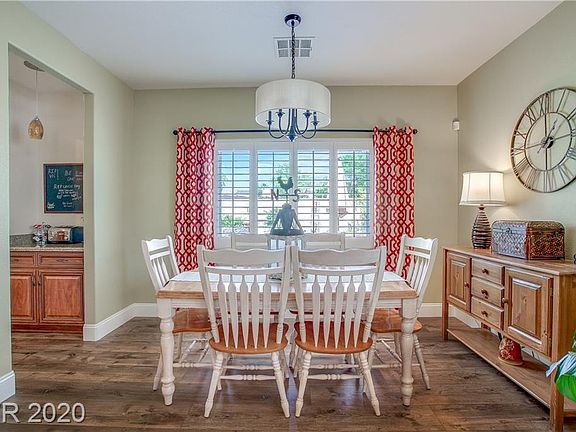 5th image of 10492 Beckaville Ave