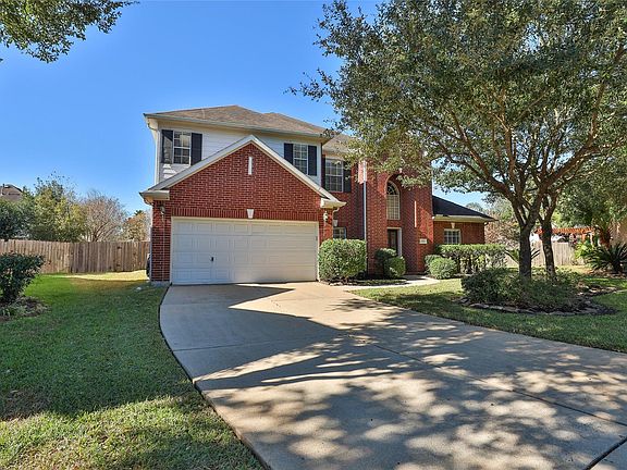 3rd image of 23919 Indian Crest Ct