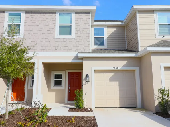 2208 Paravane Way, Wesley Chapel, FL 33543