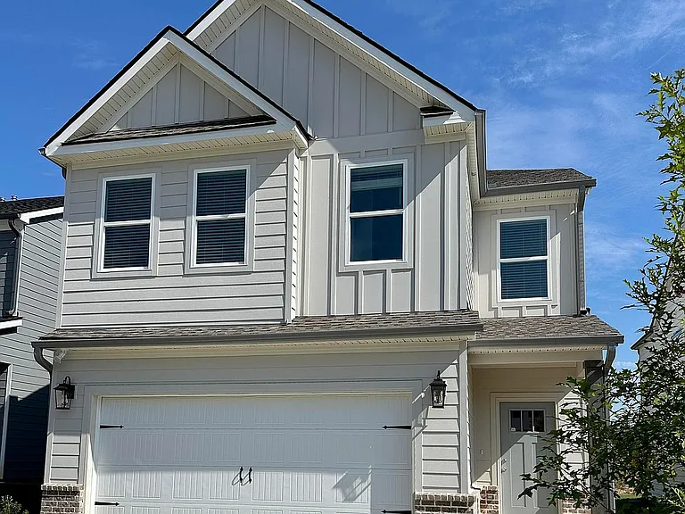 1747 Firelight Way — Photo 1