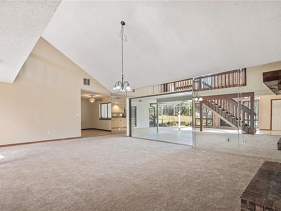 3rd image of 5559 Brookline Dr