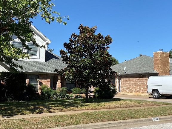 3rd image of 2707 Newkirk Ct