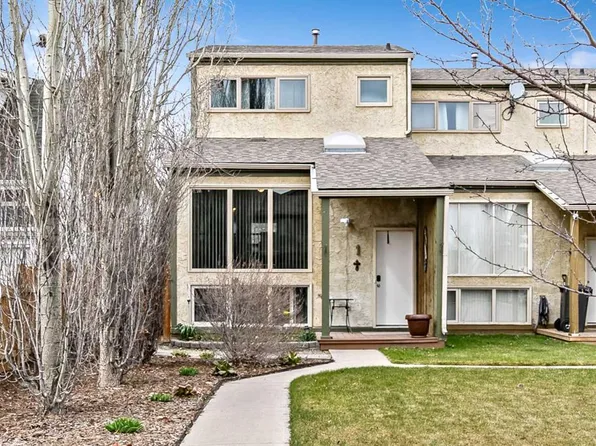 18 S 6th Ave SE #1, High River, AB T1V 1G1