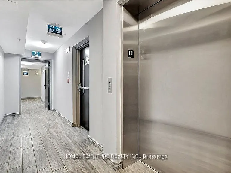 275 A Larch St #608 — Photo 4