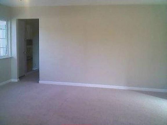 2nd image of 1121 Melbourne Blvd