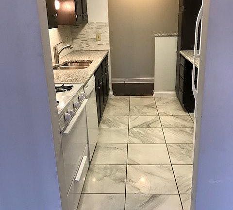 5th image of 2700 Mitchell Dr APT 3