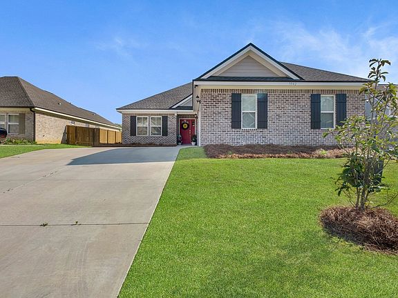 2nd image of 3942 Ella Dr