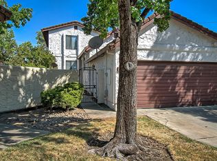 743 Coffeeberry Ln, Redding, CA 96003