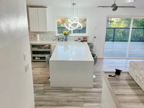 10731 Queen Ave, La Mesa, CA 91941