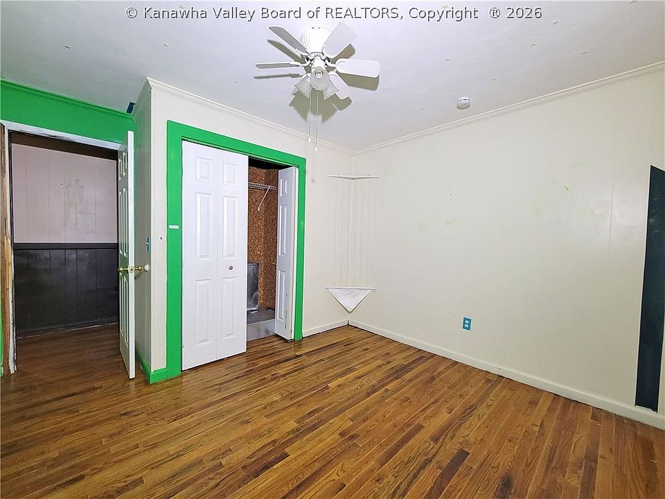 16th image of 3064 Middle Fork Dr