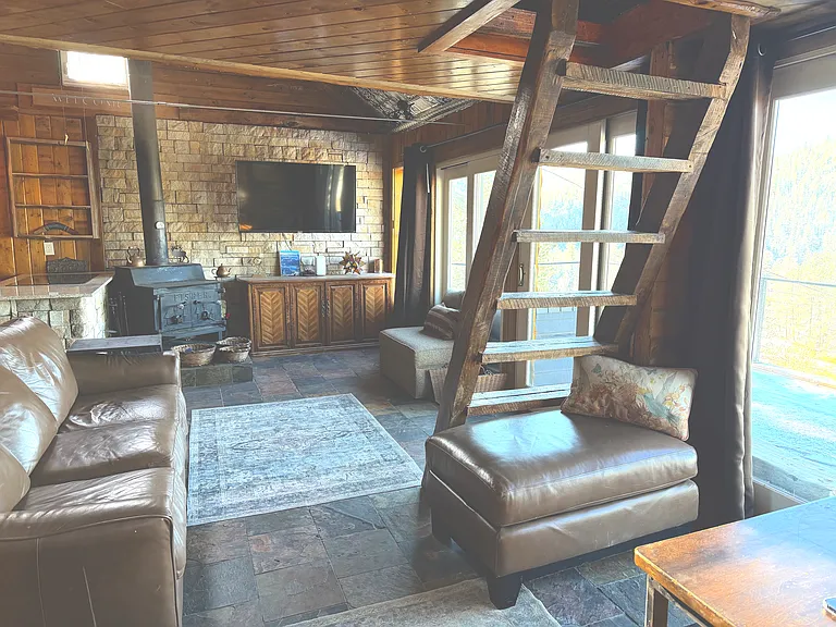 3204 Piney Ridge Rd — Photo 3