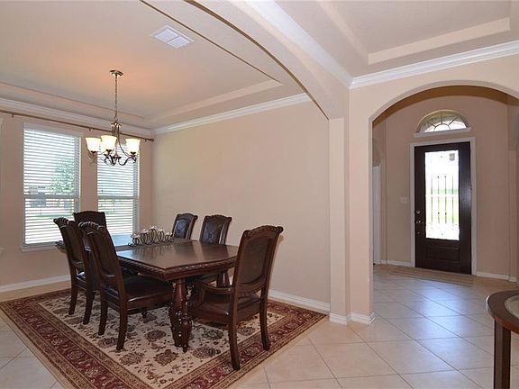 4th image of 4113 Blevins Ln