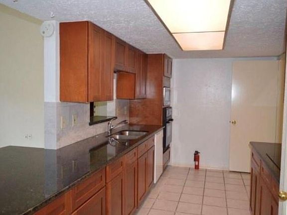 4th image of 3119 Rifle Gap Ln
