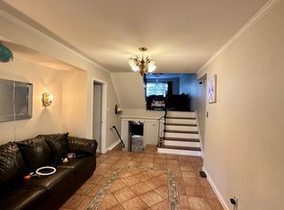5768 228th St FLOOR 1, Oakland Gardens, NY 11364
