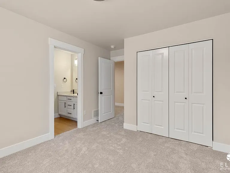 1725 N Lana Cir #A — Photo 18