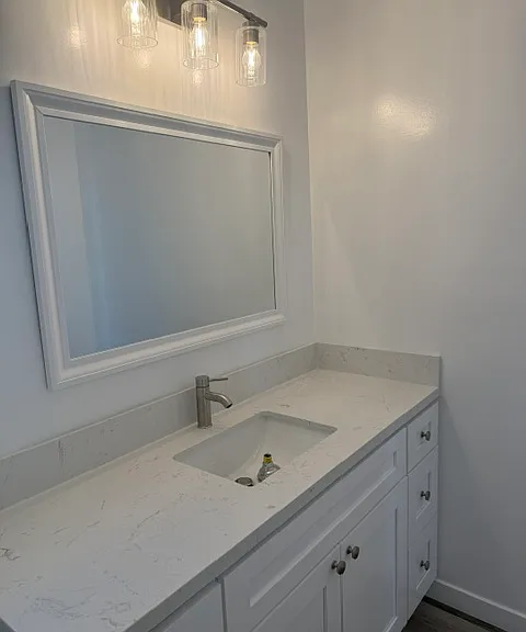 307 Avenue G — Photo 6