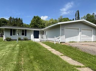 N7737 4th St, Eland, WI 54427