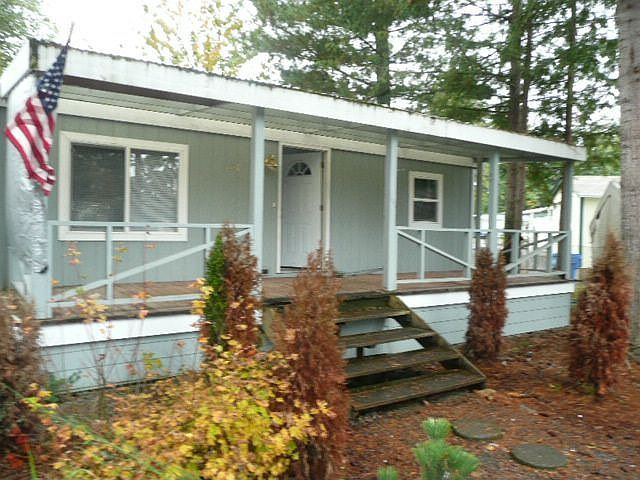 1st image of 15902 82nd Ave E